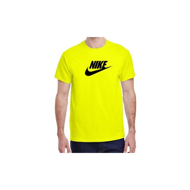 Nike Men's Sportswear T-Shirt Safty Green