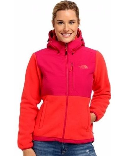 The North Face Women's Denali Hooded Fleece Jacket  Rambutan Pink / Red